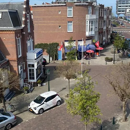 't Sonnehuys מלון 2*