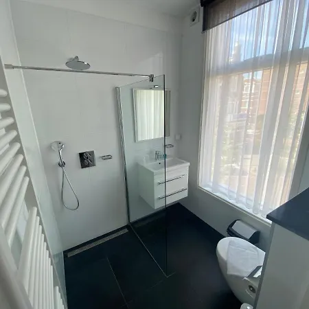 't Sonnehuys Hotell 2*