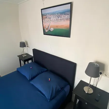 Otel 't Sonnehuys 2*