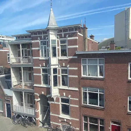 't Sonnehuys Гаага