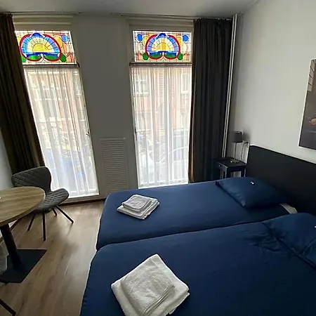 't Sonnehuys Hotell 2*