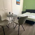 't Sonnehuys Отель 2*